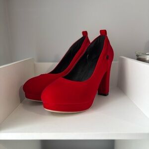 Elegant Red Suede Women's Heels